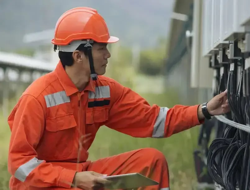 Maintenance technician schedule compliance kpi
