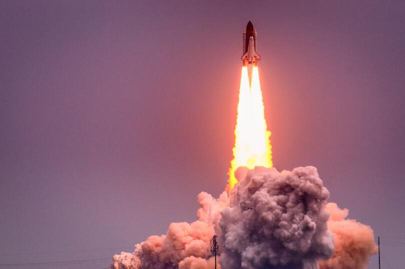 Maintenance-Scheduling-Expert-Atlantis-STS135-launch.jpg