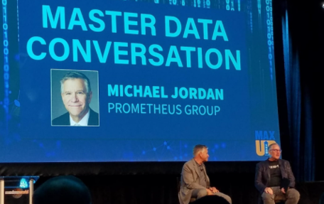 Mike Jordan (pictured left) speaking on master data governance with MaximoWorld organizer Terrence O’Hanlon